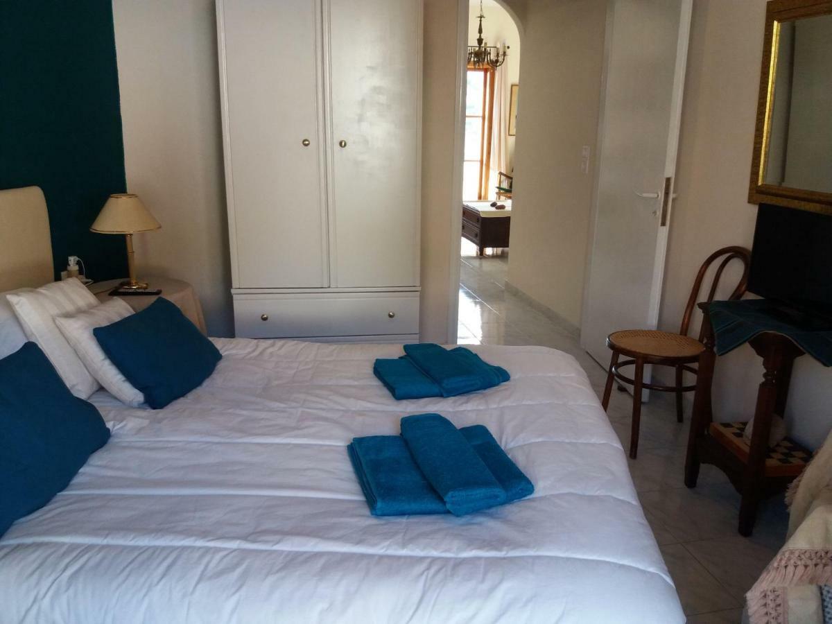 Forest & Sea Apartment Poros Town Esterno foto